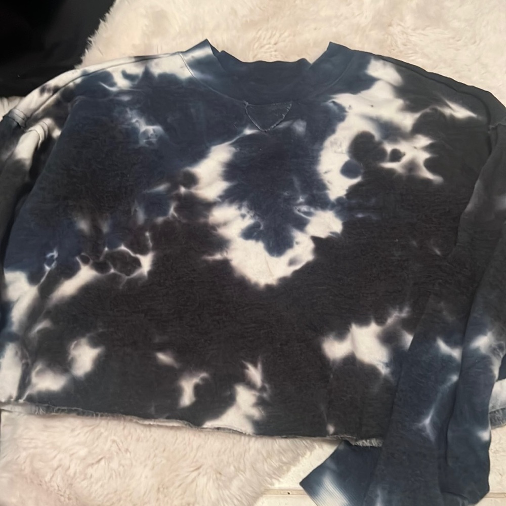 Long sleeve sweatshirt cropped tie dye